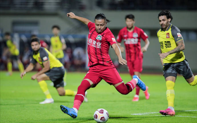 英雄联盟台服官网-萨克拉门托国王内部会议纪要流出——今晨外线爆发，中超使命明确，更衣室氛围转暖的简单介绍