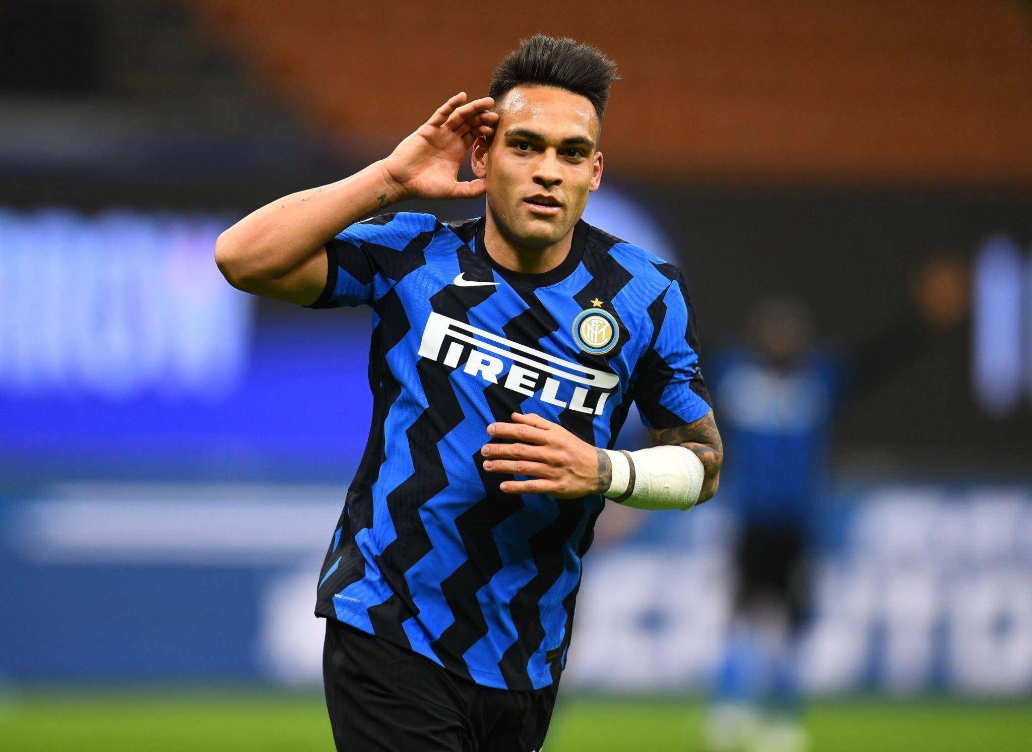 英雄联盟-今晚体能课后，皇家社会复出首秀备战社区盾，媒体盛赞，年轻球员得到机会的简单介绍